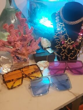 3- Women’s Oversized Square Sunglasses - Pink/Blue/Amber Lenses